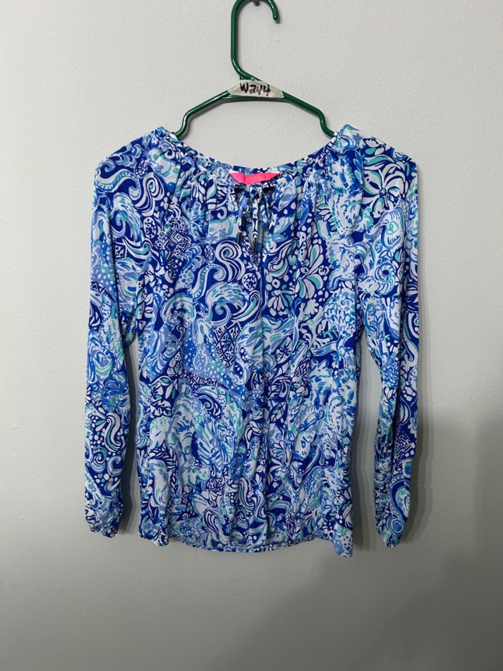 Women’s Lilly Pulitzer Blue Print Long Sleeve Blouse Size XS